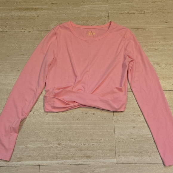 Lilly Pulitzer Tops - Lilly Pulitzer Luxletic Twist Front Long Sleeve Bubblegum Pink Tee